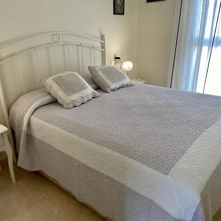 Seaview Playa De Oro 13rd Floor Con Parking Apartment *