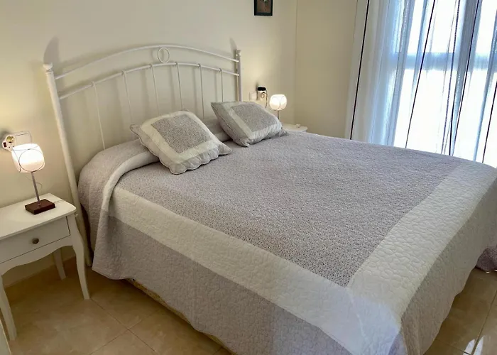 Seaview Playa De Oro 13rd Floor Con Parking Apartament *